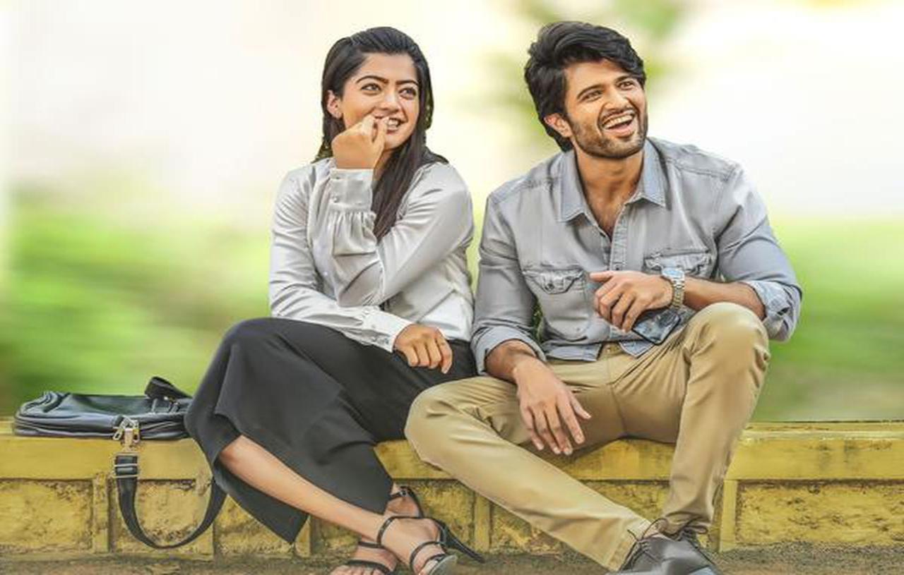 Geeta Govindam
Vijay Deverakonda and Rashmika Mandanna's enemies to lovers is an absolute treat. Adding to it, the music of the film can transport you to the world the characters