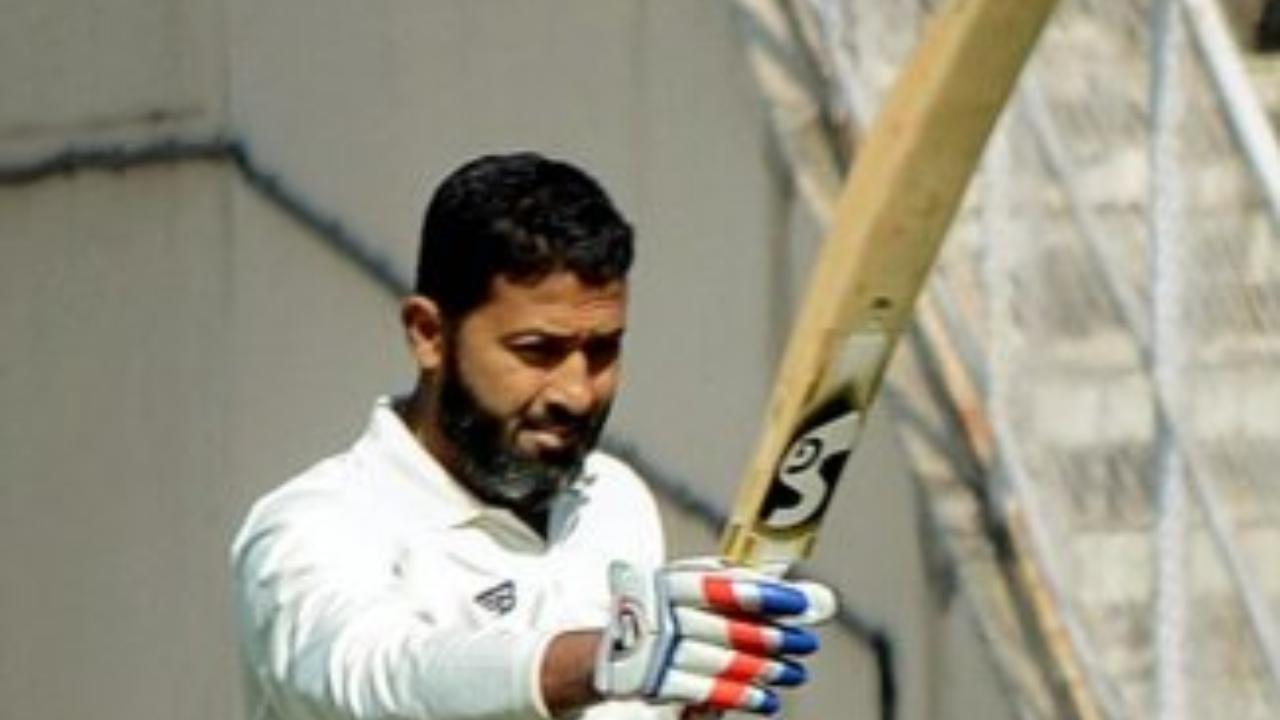 Most runs in Ranji Trophy
Jaffer has been a clean run-scorer in Ranji Trophy throughout his career, whether he has played for Mumbai or Vidarbha. Having amassed 12,038 runs in the tournament, there has barely been a season of lean patch for the former right-handed opener. It is noteworthy that no other batsman has managed to breach the 10,000-run mark in the tournament to date. Perhaps, the next successful Test batsman would be Amol Muzumdar who has 9205 runs in total. 