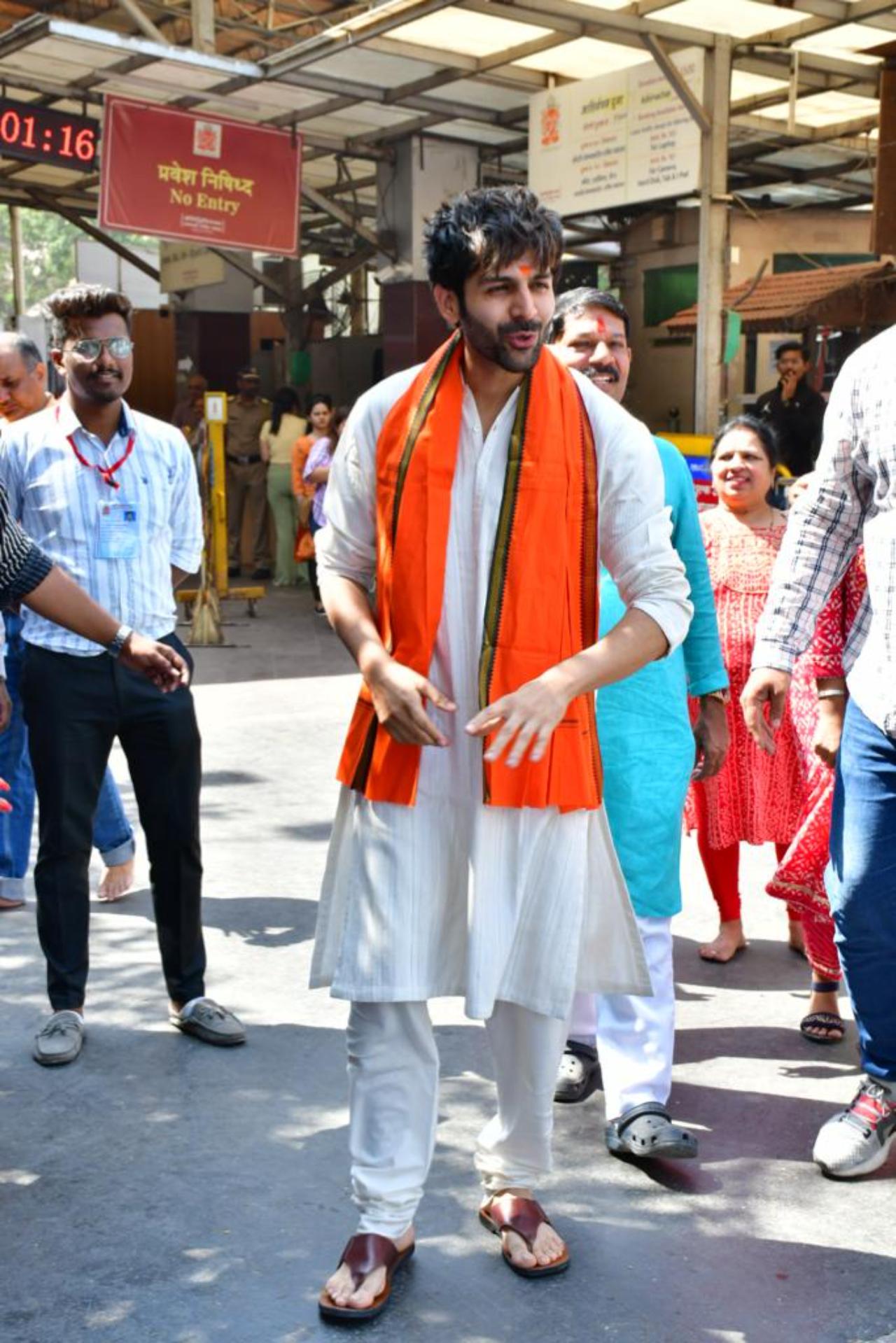 'Shehzada' is the official Hindi remake of the Telugu film 'Ala Vaikunthapurramuloo' starring Allu Arjun. The original which was released in 2020 was a massive hit. The remake also stars Kriti Sanon in the lead opposite Kartik 