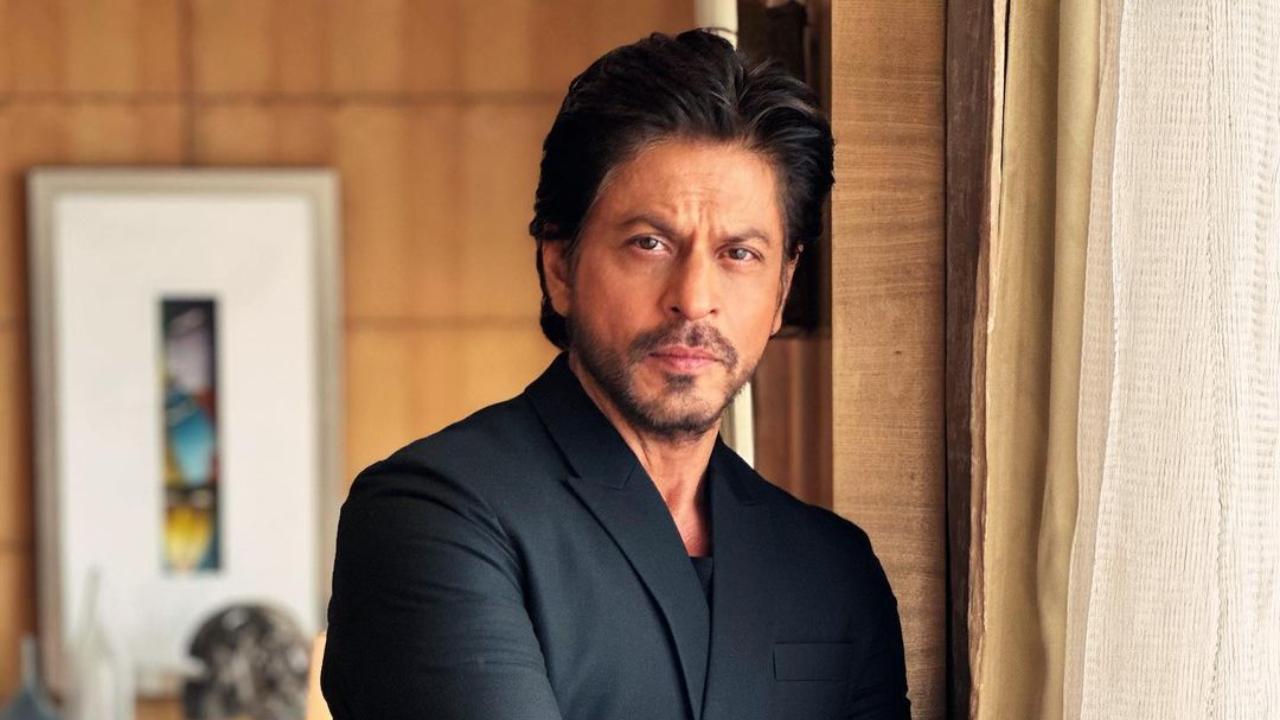 Shah Rukh Khan's total wardrobe for a recent fan event cost close