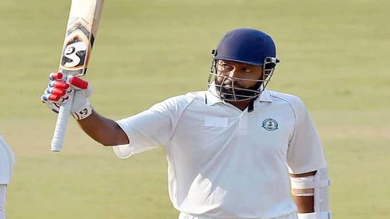 Most appearances in Ranji Trophy
There is little doubt as to how Jaffer is best regarded as the hallmark of consistency in the Ranji Trophy tournament. He has played a total of 156 matches, which is the most by any player ever. Sure, there could be a few with more first class appearances than him, but Jaffer is at the top of the pile if it is the Ranji Trophy. Madhya Pradesh legend Devendra Bundela is the next best having played 146 matches. 
