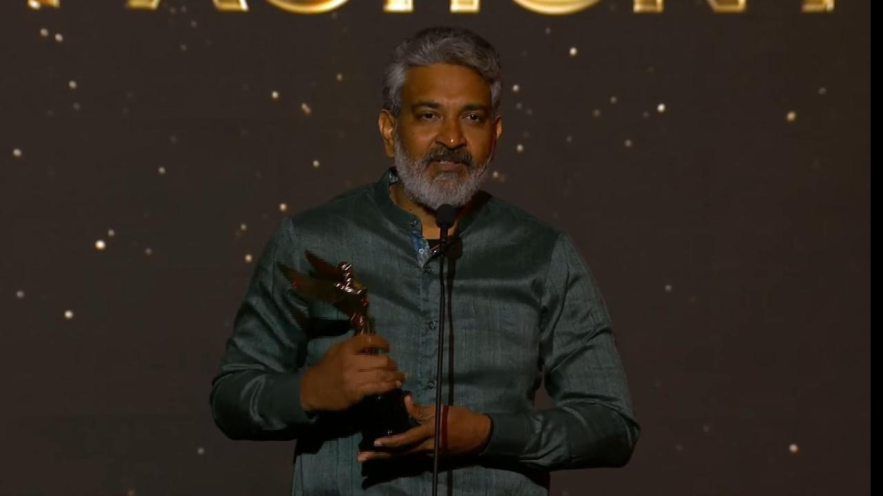 'Can hardly think of 2 or 3 shots where body double was used,' says SS Rajamouli as 'RRR' wins 'Best Stunt' at HCA