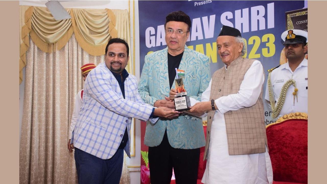 Governor Bhagat Singh Koshyari Honors Sachin Chandrakant  Salunkhe with Gaurav Shree Samman 2023