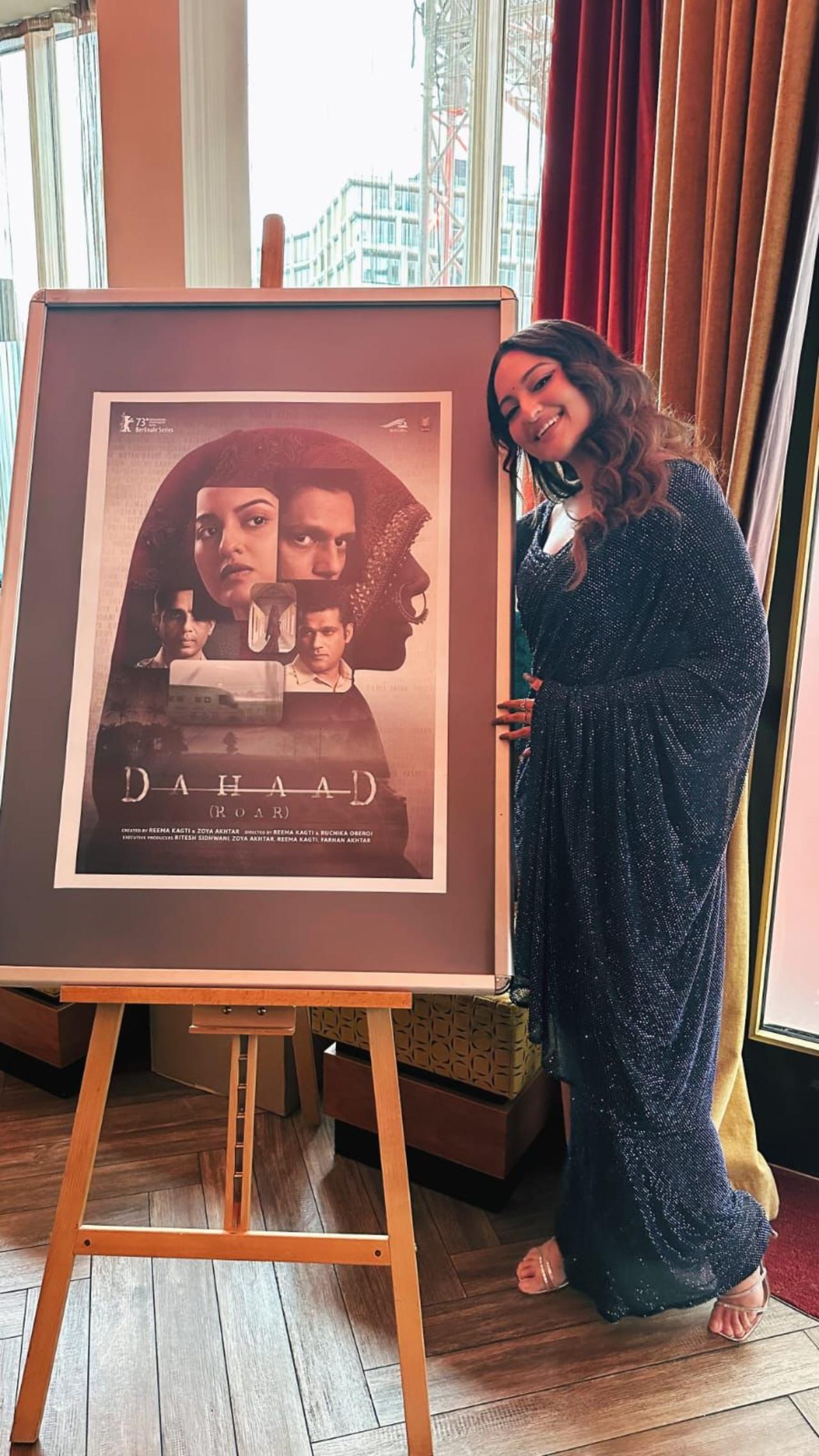 'Dahaad' is a crime-thriller series that revolves around the story of a fearless cop named Anjali Bhaati played by Sonakshi Sinha. The show also features a talented ensemble cast, including Vijay Varma, Gulshan Devaiah, and Sohum Shah in pivotal roles