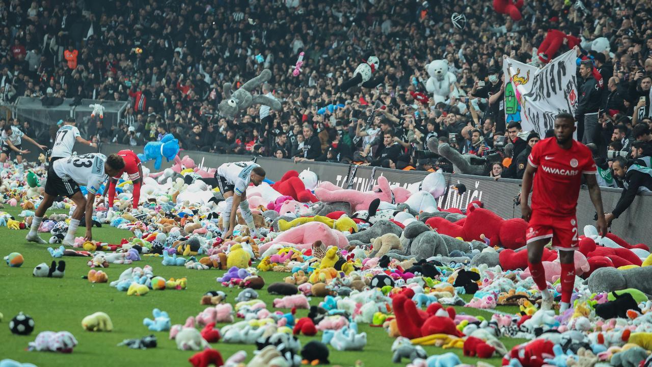 Fans shower football field with toys for quake-hit children in Turkiye