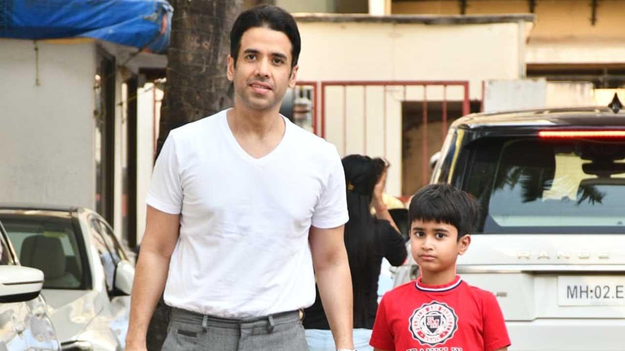 Tushhar Kapoor showed up in a casual white T-shirt with formal pants, he completed the look with white sneakers. Meanwhile, Laksshya kept it stylish in a red tee and denims. 