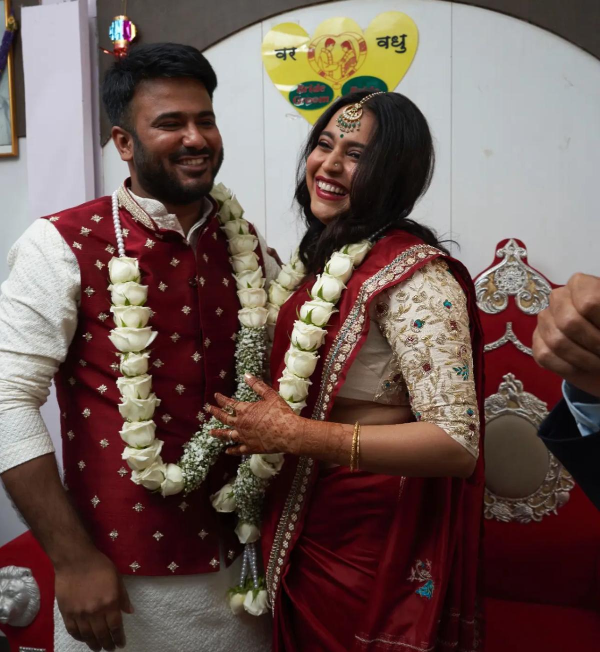 Actress Swara Bhasker, who is known for her work in films like 'Anaarkali of Aarah', 'Veere Di Wedding', 'Nil Battey Sannata' and 'Raanjhanaa', tied the knot with Fahad Ahmad, the president of Samajwadi Party's youth wing in Maharashtra. She announced the same on Thursday, February 17. On Friday, Swara took to her social media handle to share more pictures from the ceremony.   