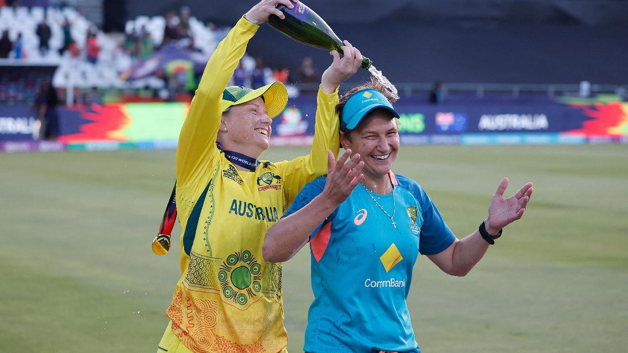 Women's T20 World Cup: As the game grows, we need to keep moving with it, says Shelley Nitschke