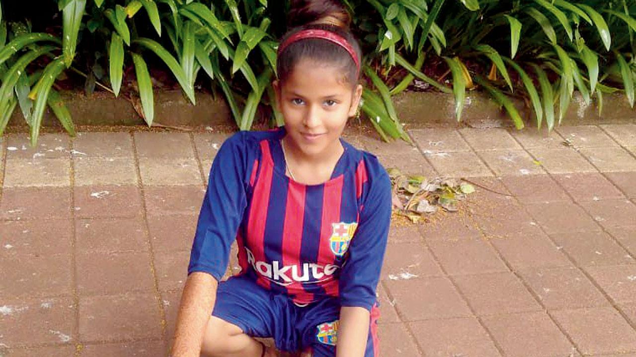 Afreen Bano Mohammed Anis Shaikh, 16