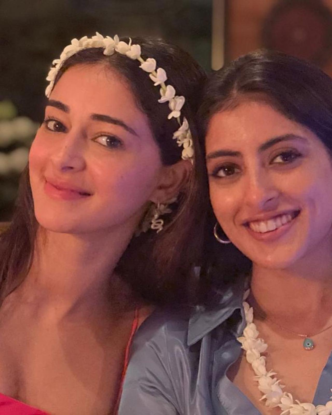 Seems like she also caught up with friends during her trip. She dropped a picture with her friend Navya Nanda, the granddaughter of Amitabh Bachchan. In the picture, Ananya is seen wearing a flower tiara while Navya is sporting a flower necklace