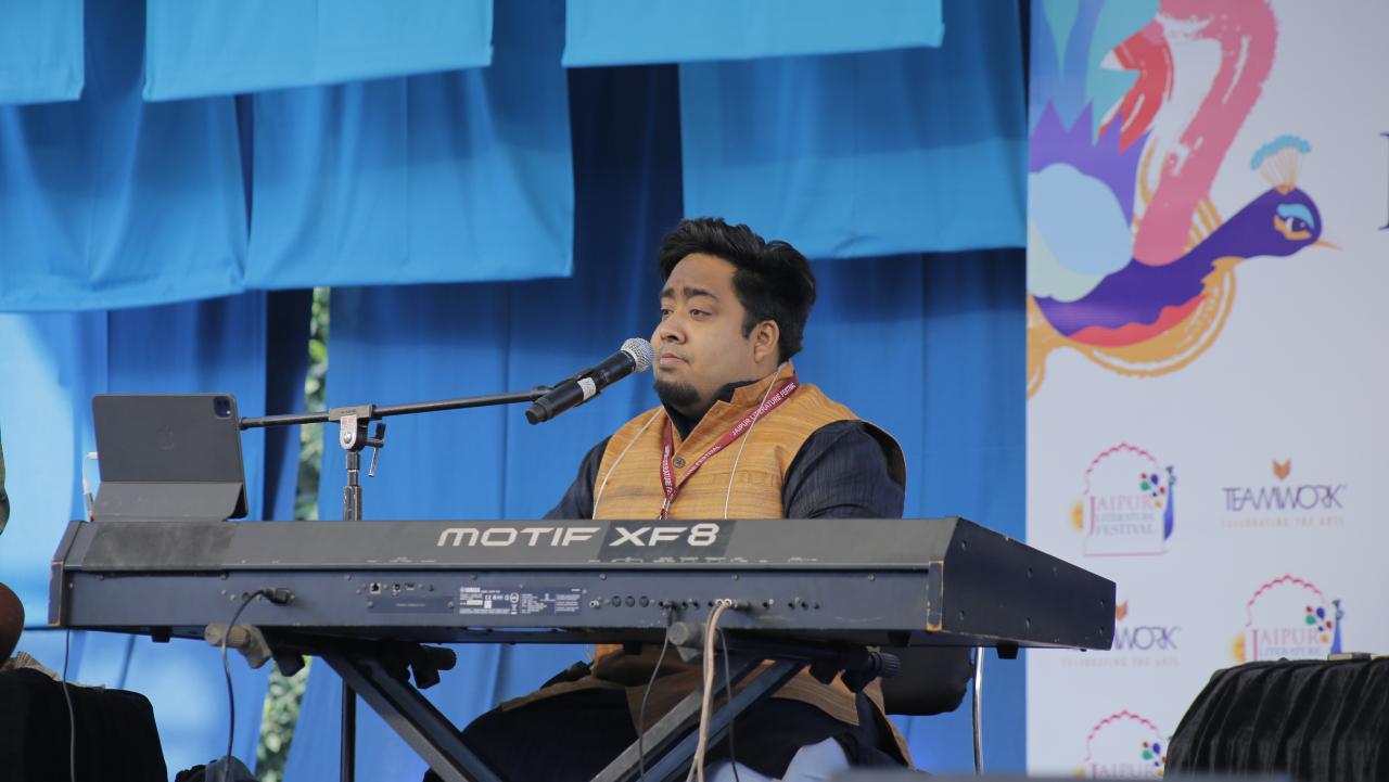 As the day starts and ends with music of different genres, on yet another musical morning, Indian contemporary pianist and composer Anirudh Varma took to the stage with his classical quintet to greet attendees on the third day of the 16th edition of the Jaipur Literature Festival 2023. Photo Courtesy: Jaipur Literature Festival 2023