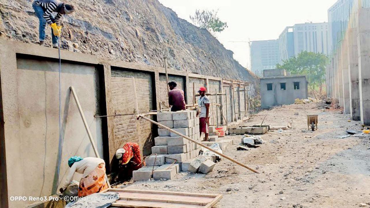 The total cost of constructing Dighe Railway station is about Rs 110 crore