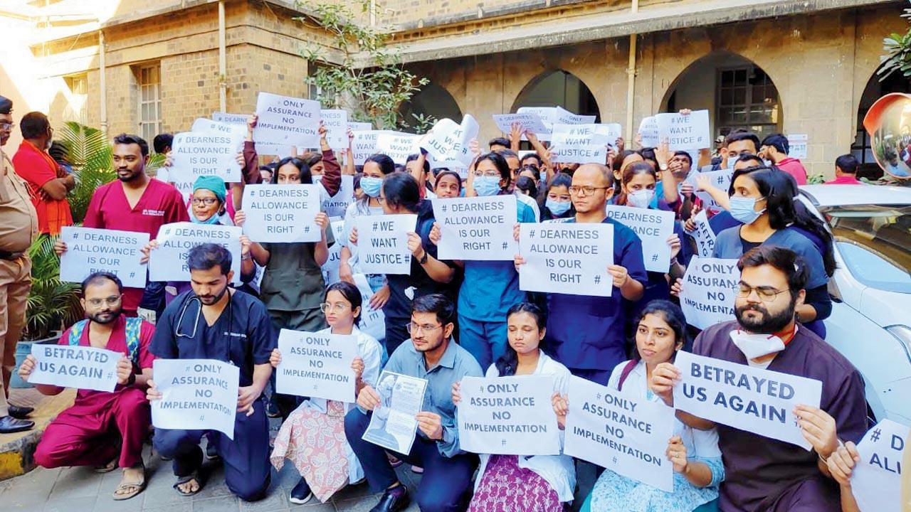 Doctors strike in Maharashtra: OPD, surgeries hit