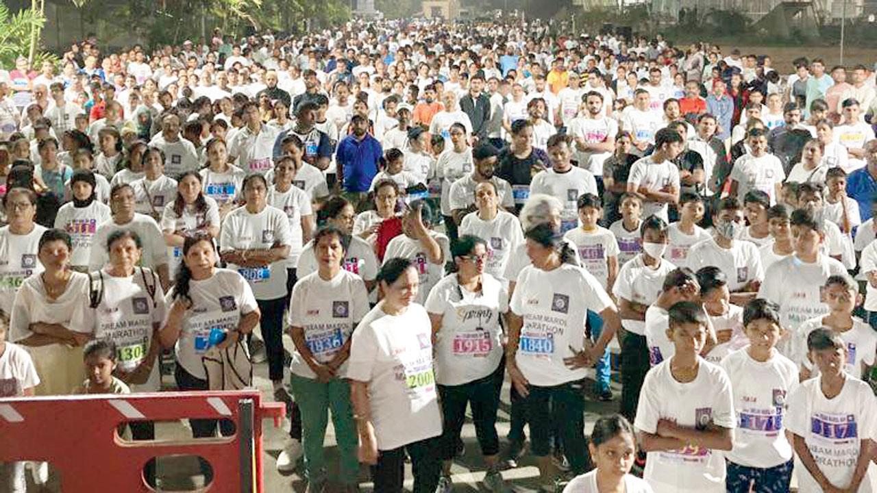 The marathoners set for the flag-off