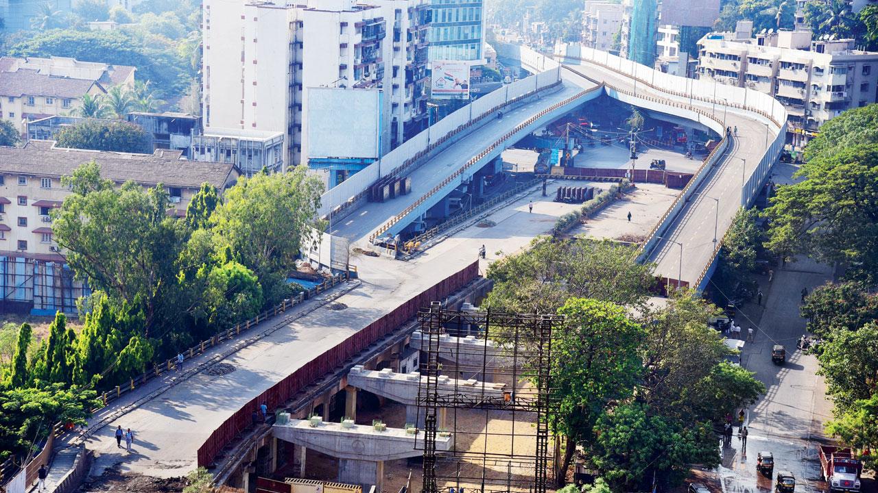 The Gokhale bridge in Andheri is now out of bounds for motorists. Pic/Nimesh Dave