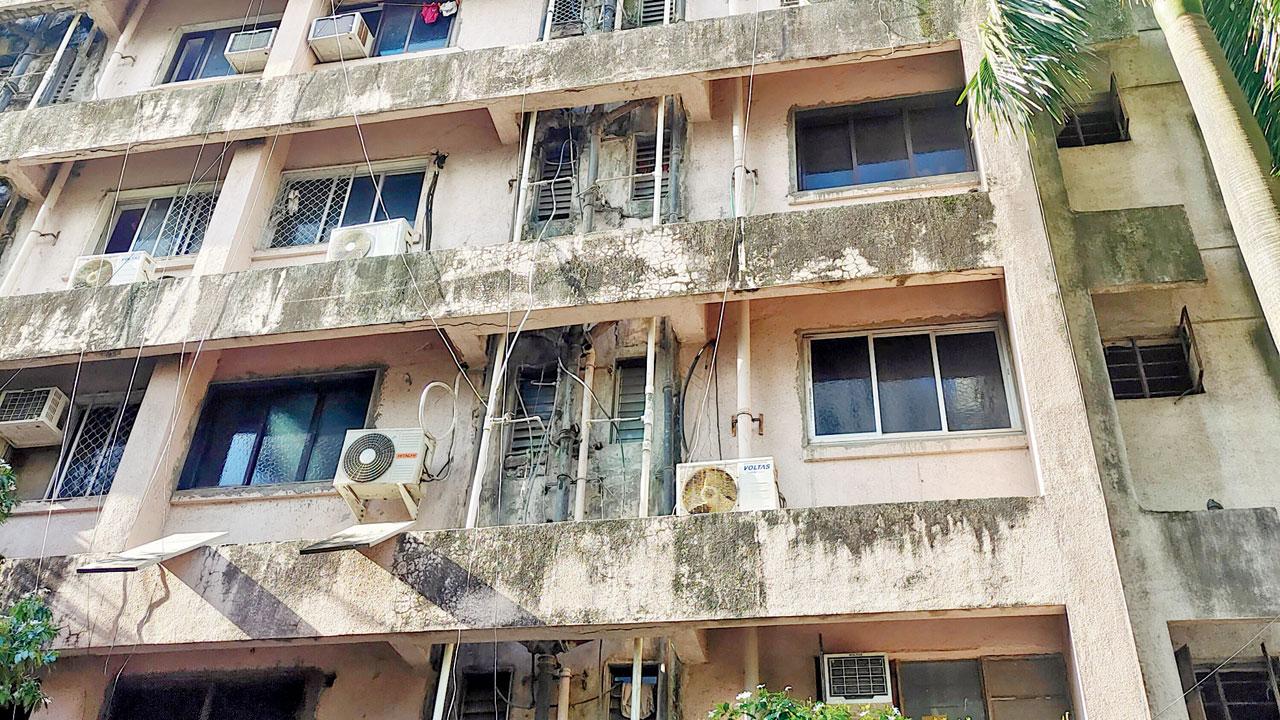 A dilapidated hostel building at JJ hospital