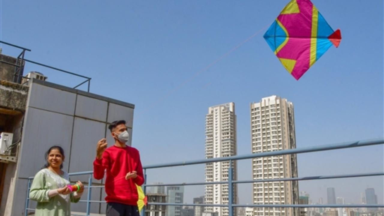 Hand transplant recipients Monika More and Prathmesh Tawde fly kite to celebrate Makar Sankranti in Mumbai