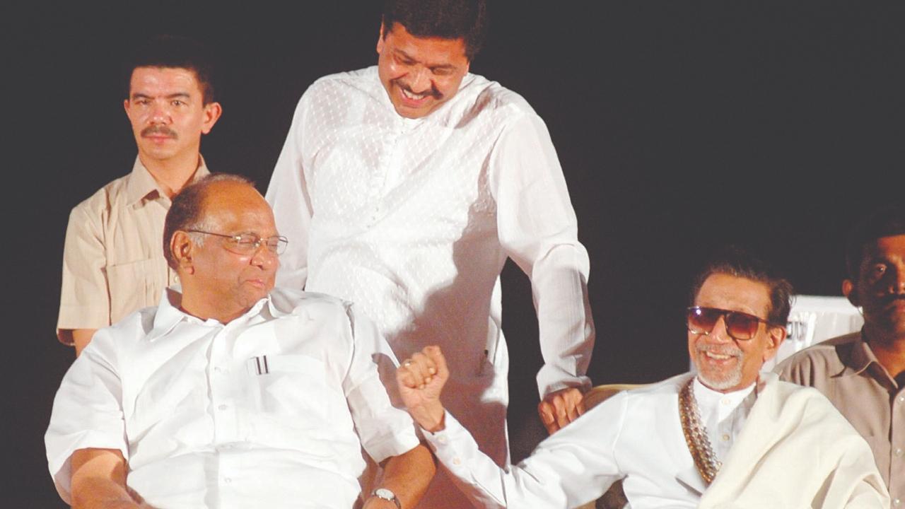 NCP chief Sharad Pawar with his political friend and Shiv Sena founder Bal Thackeray File Photo/Ashish Raje