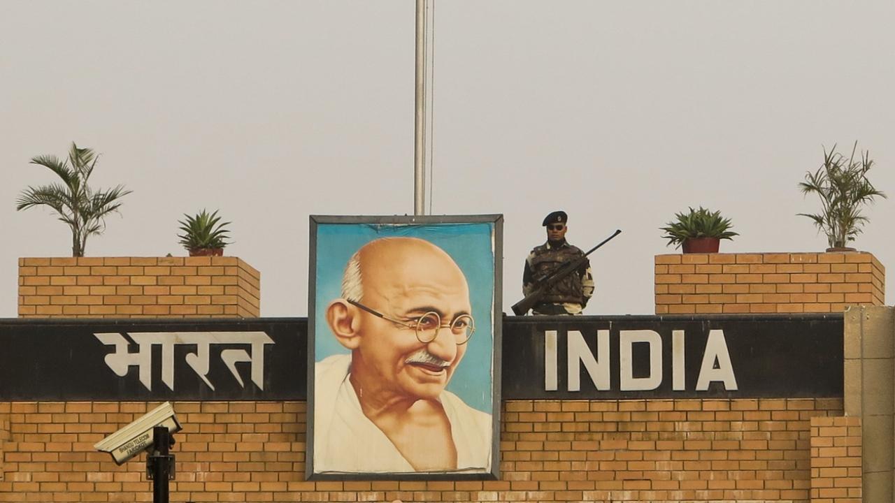 Mahatma Gandhi death anniversary: Inspirational quotes by 'Bapu'