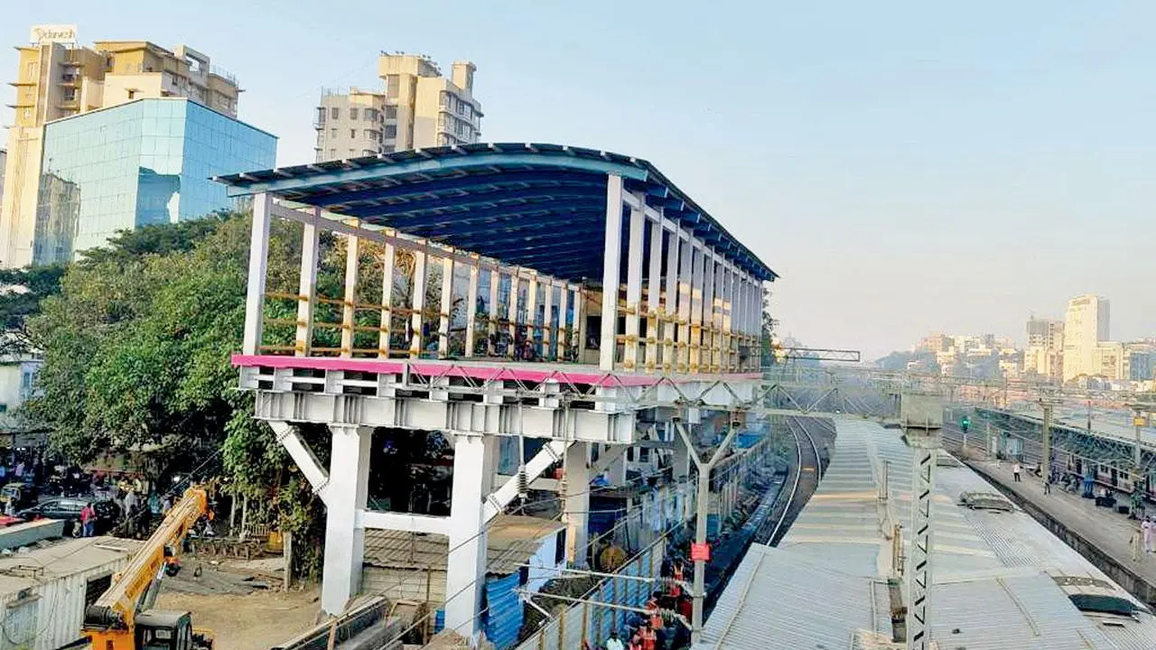 Mumbai: Expect the upgraded Khar station ready by June 2024