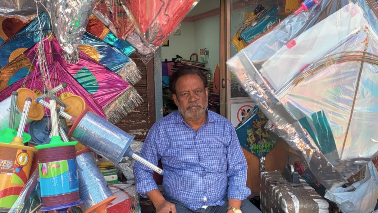 Ahmed Qazi's family has been making and selling kites since 1952. Photo Courtesy: Nascimento Pinto