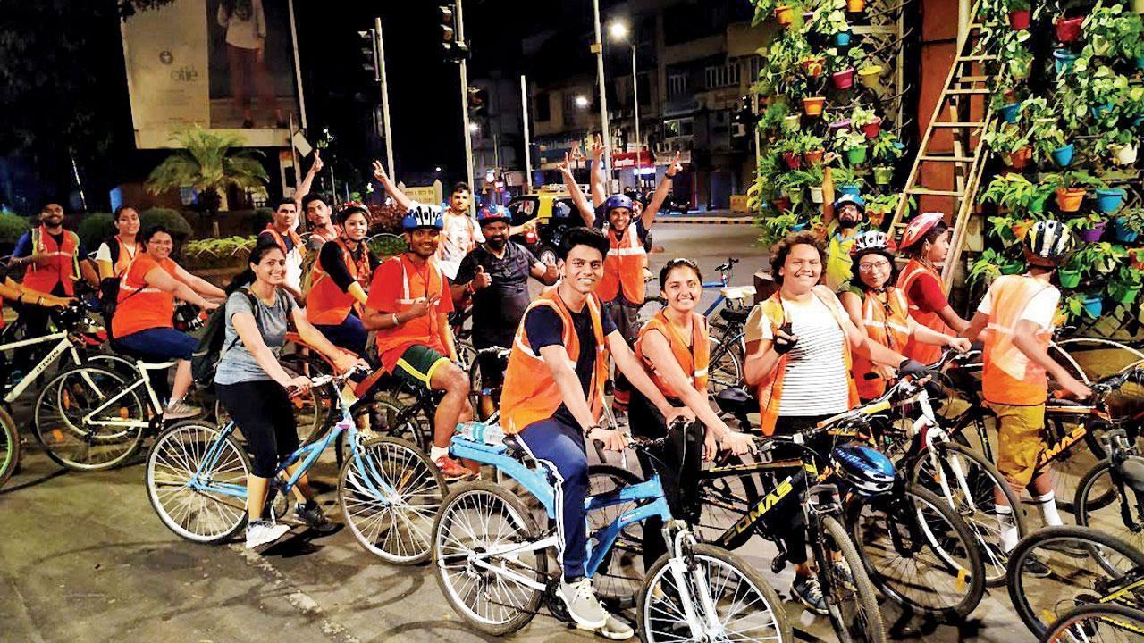 Skip traffic, and pedal away at night in Mumbai