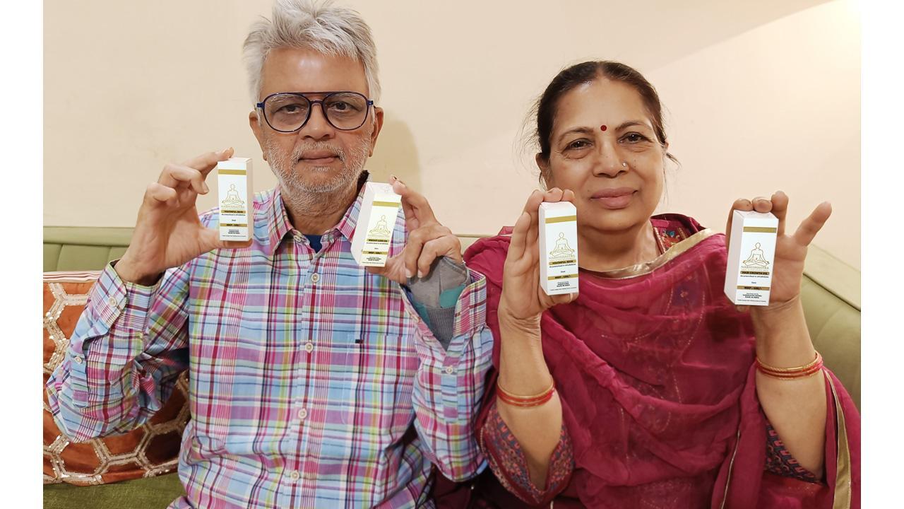 The power-couple Mr. Suresh and Mrs. Shakuntala Thanki brings back India's biggest boon in the form of 'Nabhi-Shastra' for the cure of the public!