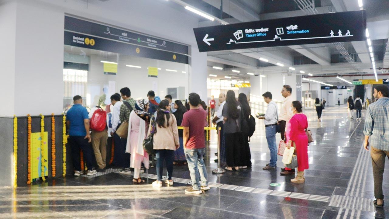 Mumbai: New Metro lines log over one lakh commuters on Sunday