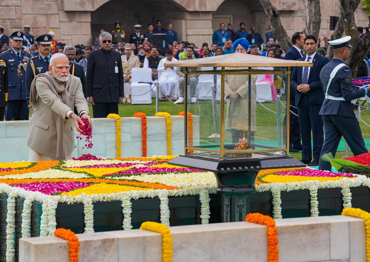 The Prime Minister said that the sacrifices of the martyrs will keep strengthening the country's resolve to strive for a developed India