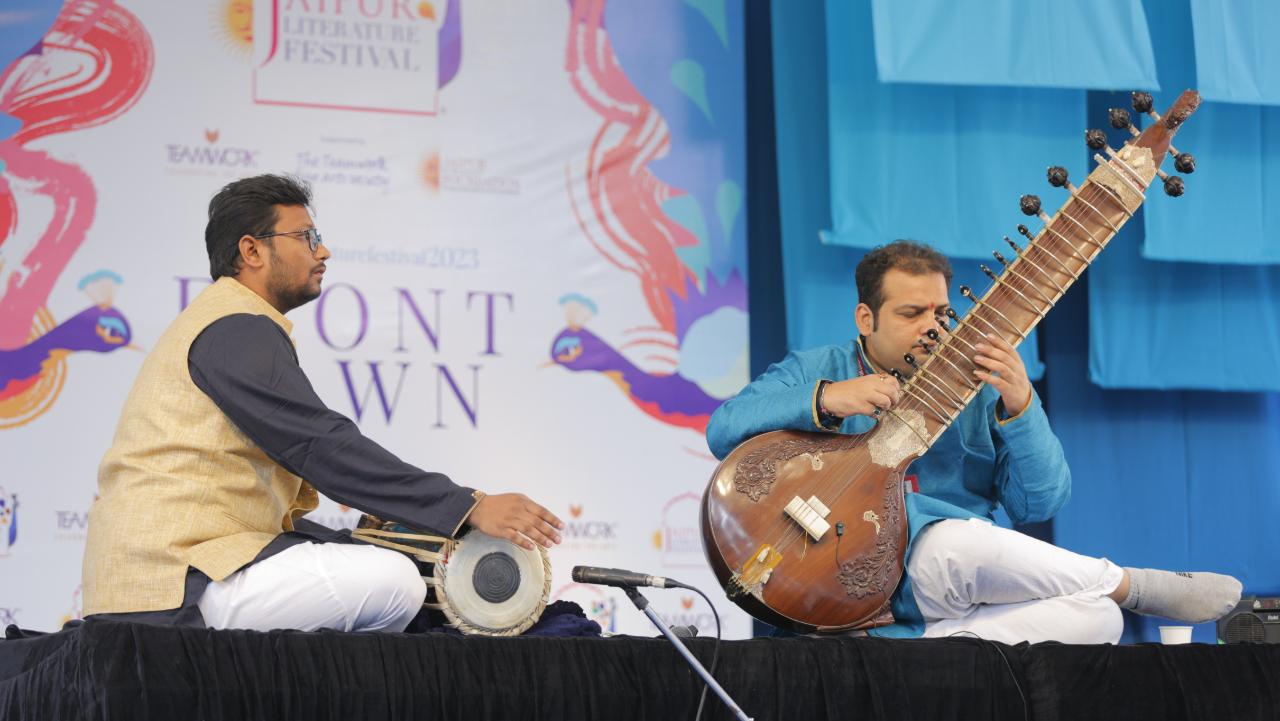 Souravbrata Chakraborty performs on the last morning of Jaipur Literature Festival 2023 at Hotel Clarks Amer in the Pink City to begin the day on a musical note. Photo Courtesy: Jaipur Literature Festival 2023. Photo Courtesy: Jaipur Literature Festival 2023