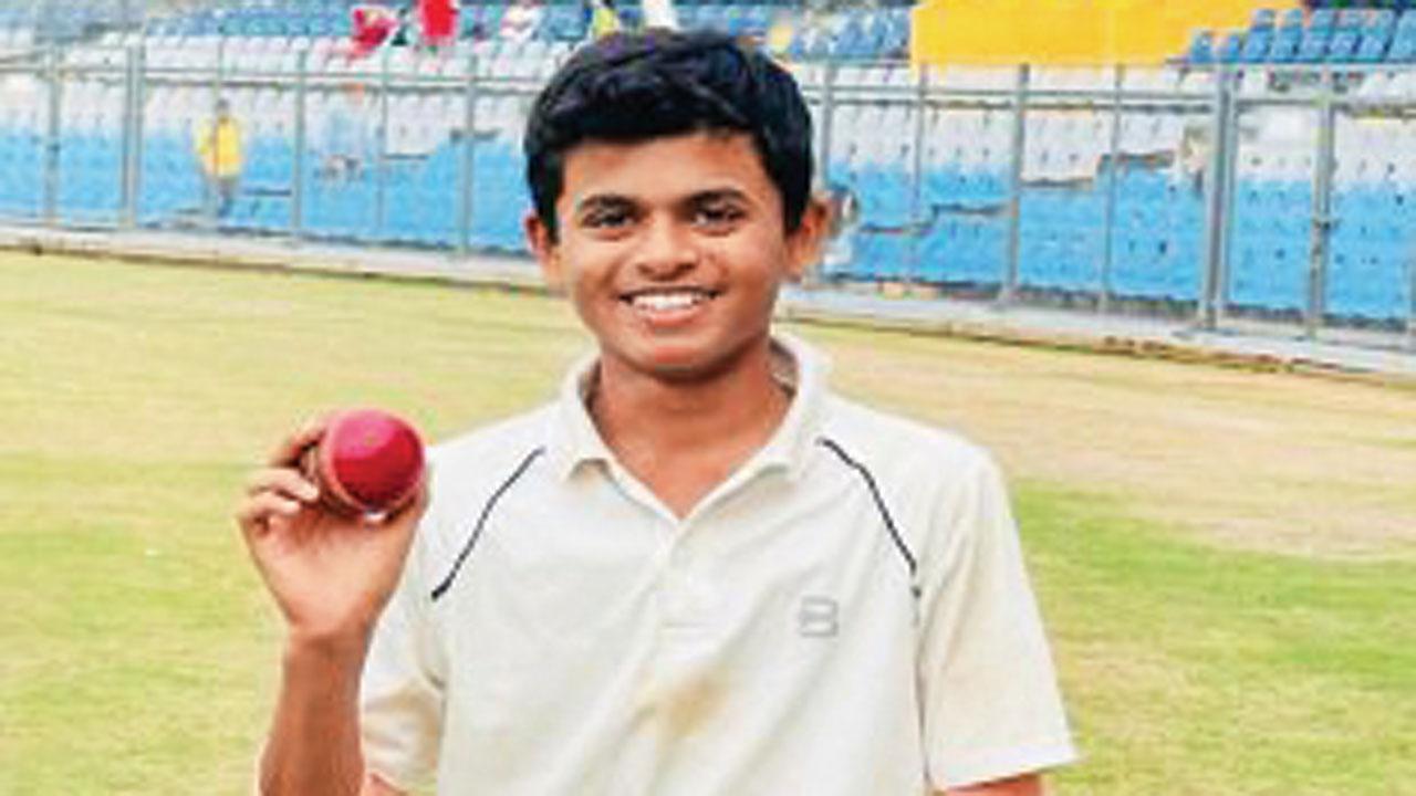 IES New English were bundled out for 72 in the 1st innings, thanks to pacer Vardhan Patel’s 6-35