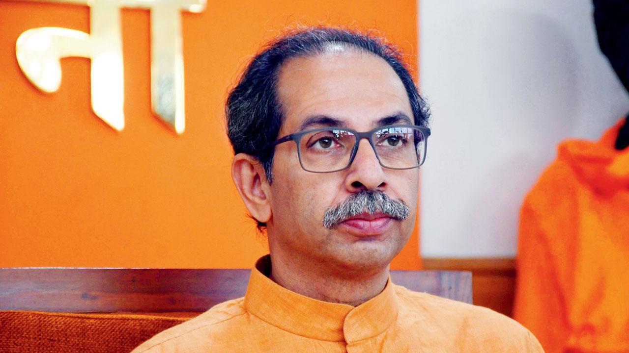 Shiv Sena feud over party chief post escalates
