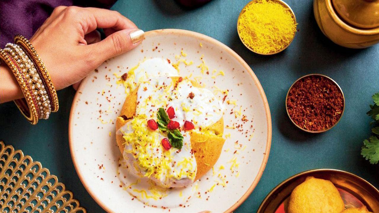 This Bhandup fine dining outlet is dishing cuisines straight from the authentic South Indian kitchens