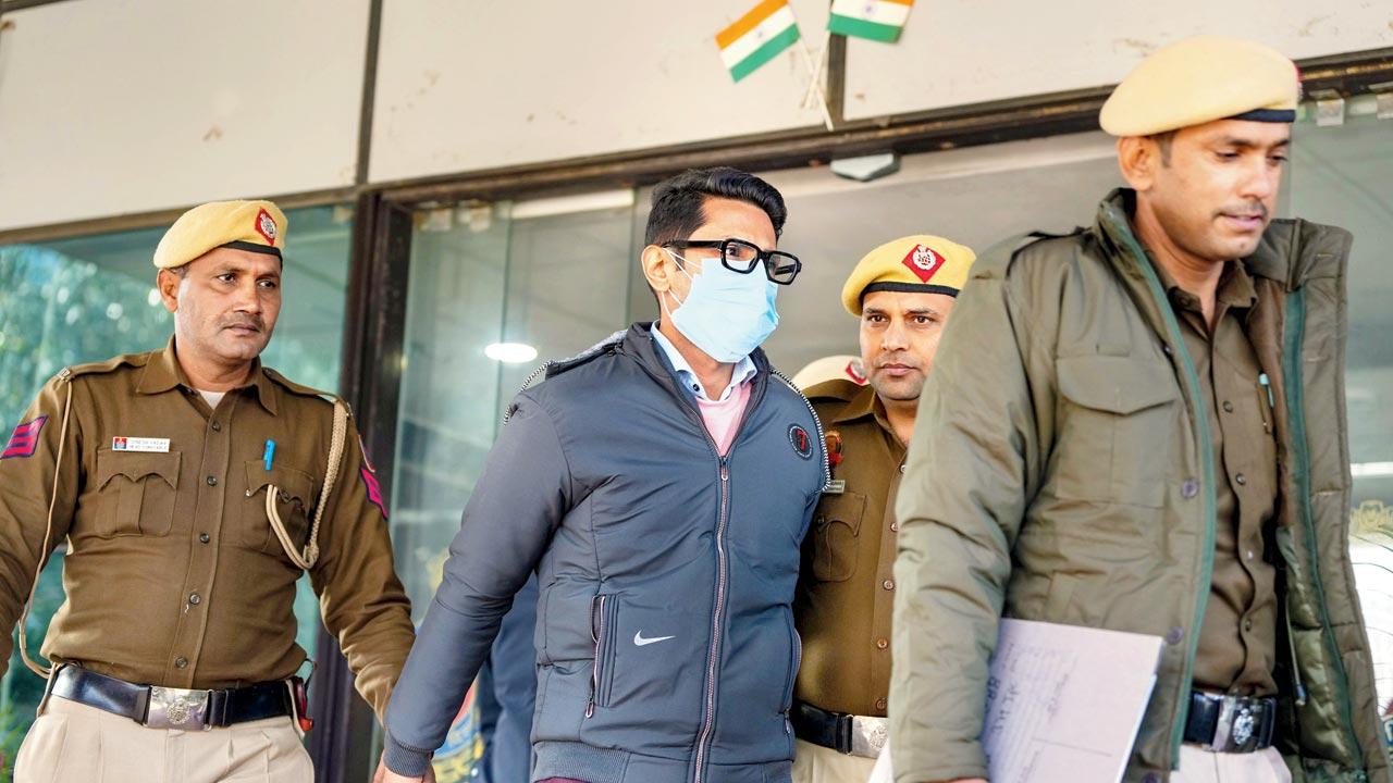 After Shankar Mishra, the accused in the Air India urination case, claimed that the complainant had soiled her own seat, the latter on Saturday rubbished the allegation calling them “completely false and concocted,” adding that the nature of the comments is “derogatory”. Pic/PTI