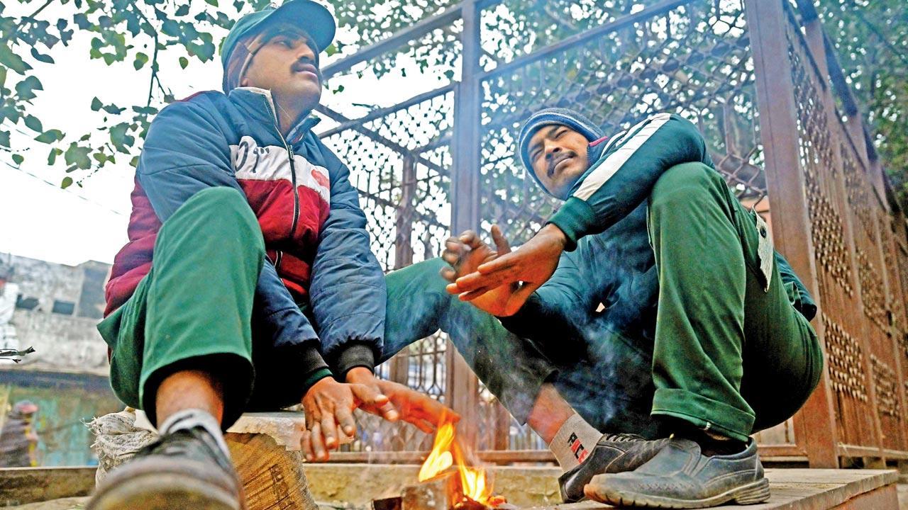 Delhi logs season’s lowest temperature at 4.4 degrees Celsius