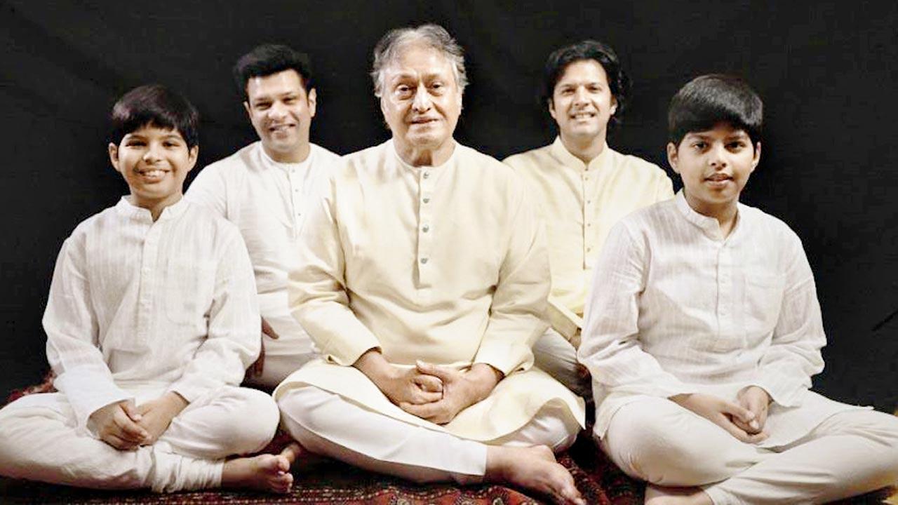 (From left) Zohaan, Amaan Ali Bangash, Ustad Amjad Ali Khan, Ayaan Ali Bangash and Abeer