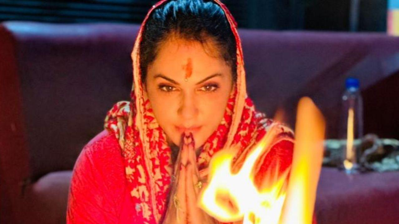 Isha Koppikar Narang speaks about how she started off her New Year 2023