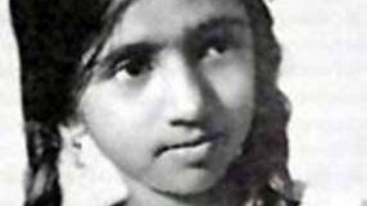Throwback Thursday: Can you guess the name of this evergreen singer?