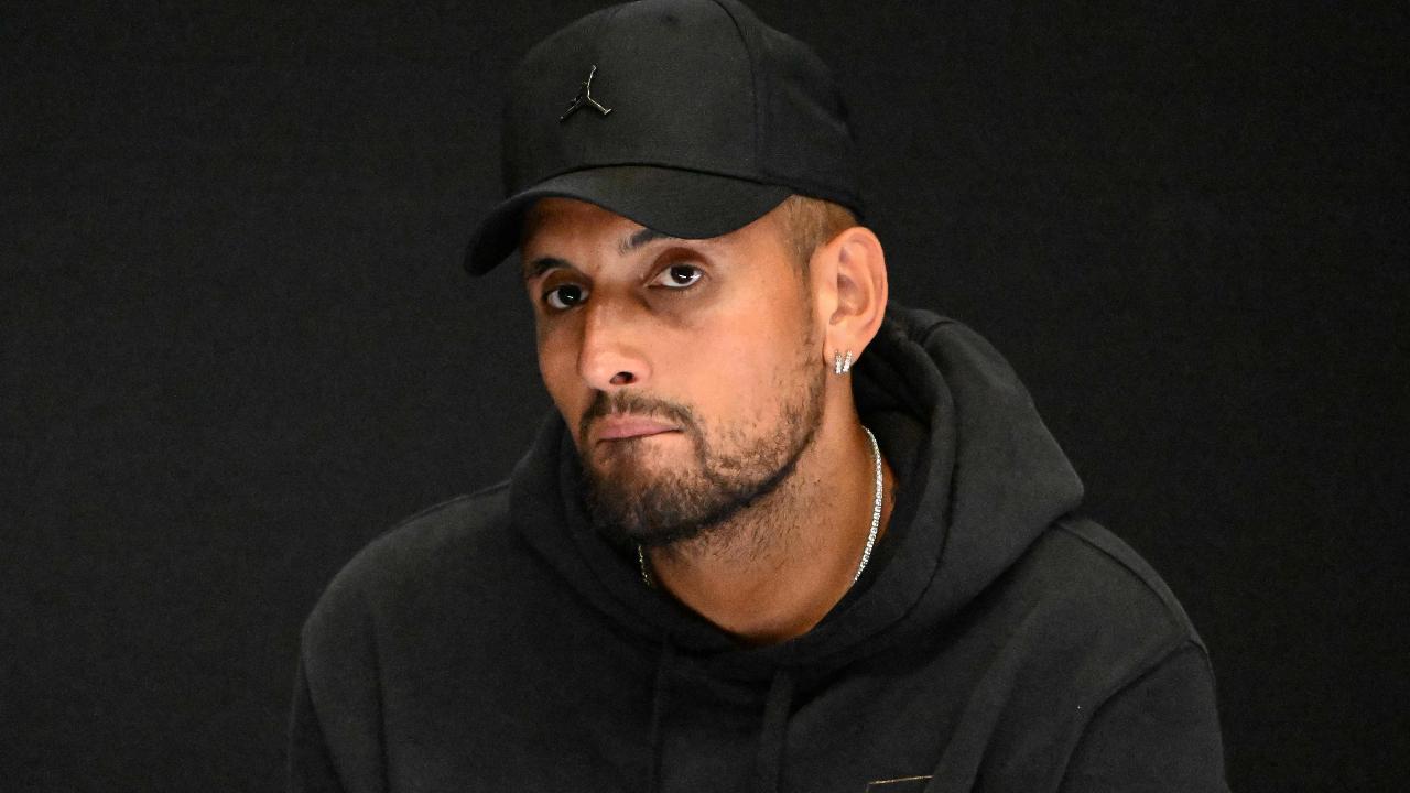 Nick Kyrgios withdraws from Australian Open due to knee injury