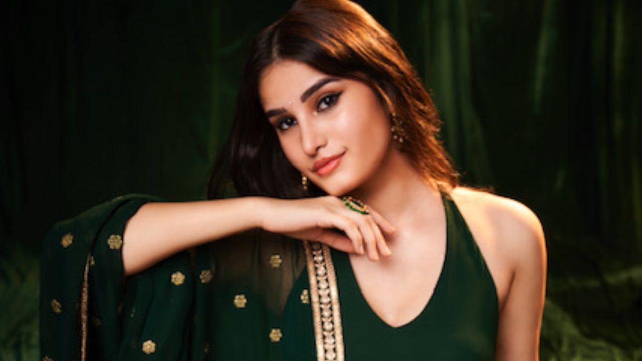 Raveena Tandon’s daughter getting ready for Bollywood debut gets fans excited