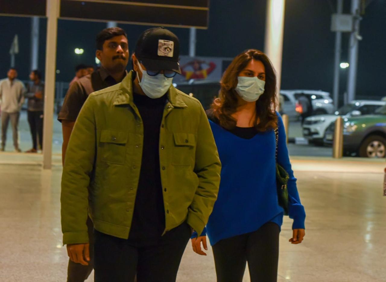 Late at night on Thursday, Ram Charan and his wife Upasana were clicked at the airport as they headed to catch their flight to the USA. The couple had only recently announced that they are expecting their first child together. On December 12, Upasana took to Instagram and wrote, 