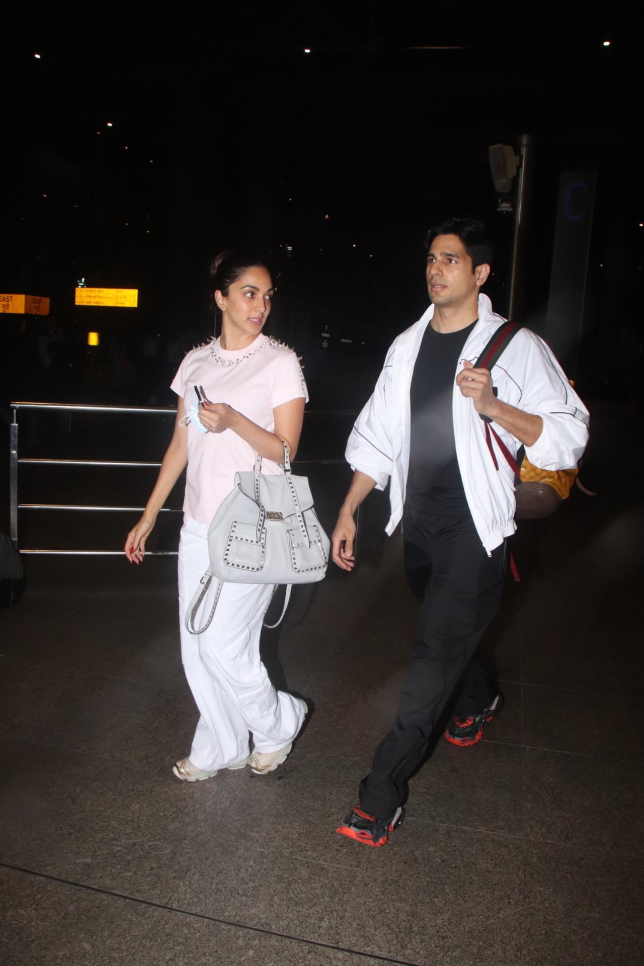 Meanwhile, the rumours of the two dating started when they started working together on the film, 'Shershaah'. The film was released on Amazon Prime Video in 2021. 
On the work front, Sidharth will next be seen in the film 'Mission Majnu' while Kiara has 'Satya Prem Ki Katha', yet untitled film with Ram Charan and others in the pipeline