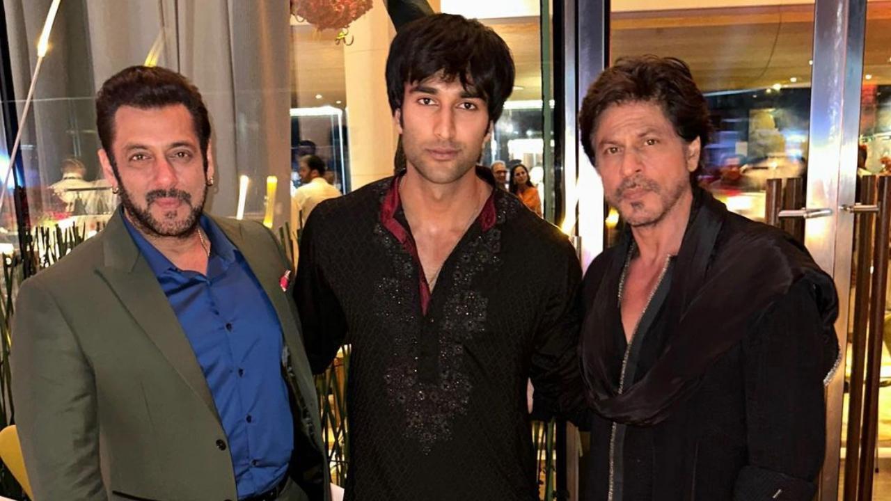 Ahead of 'Pathaan' release, Meezaan Jafri drops picture with Shah Rukh Khan and Salman Khan