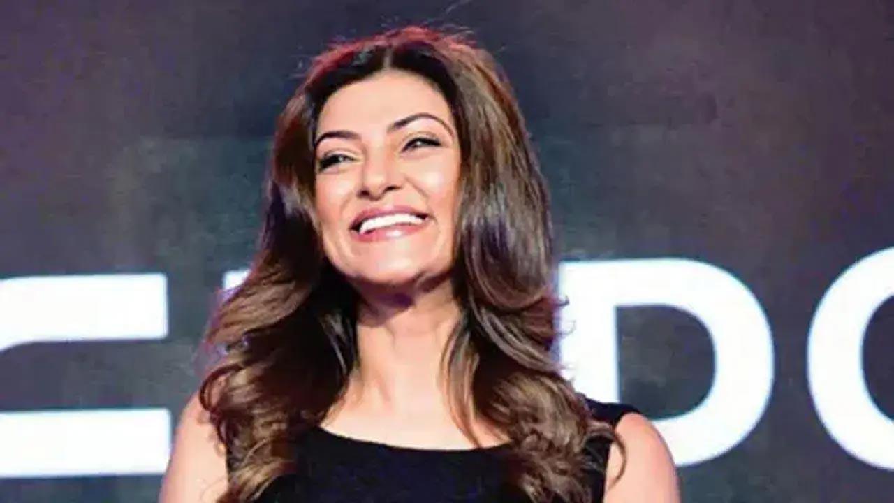 Sushmita Sen receives 'warmest homecoming' from 'Aarya' family