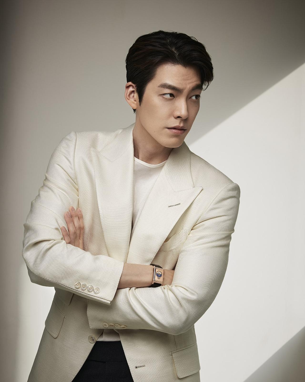 Kim Woo-Bin for Jaeger-LeCoultre
Kim Woo-Bin joined Jaeger-LeCoultre in June 2021 as its new brand ambassador, after his recovery from nasopharyngeal cancer. His first engagement with the brand at a public forum was during The Sound Marker exhibition in Seoul