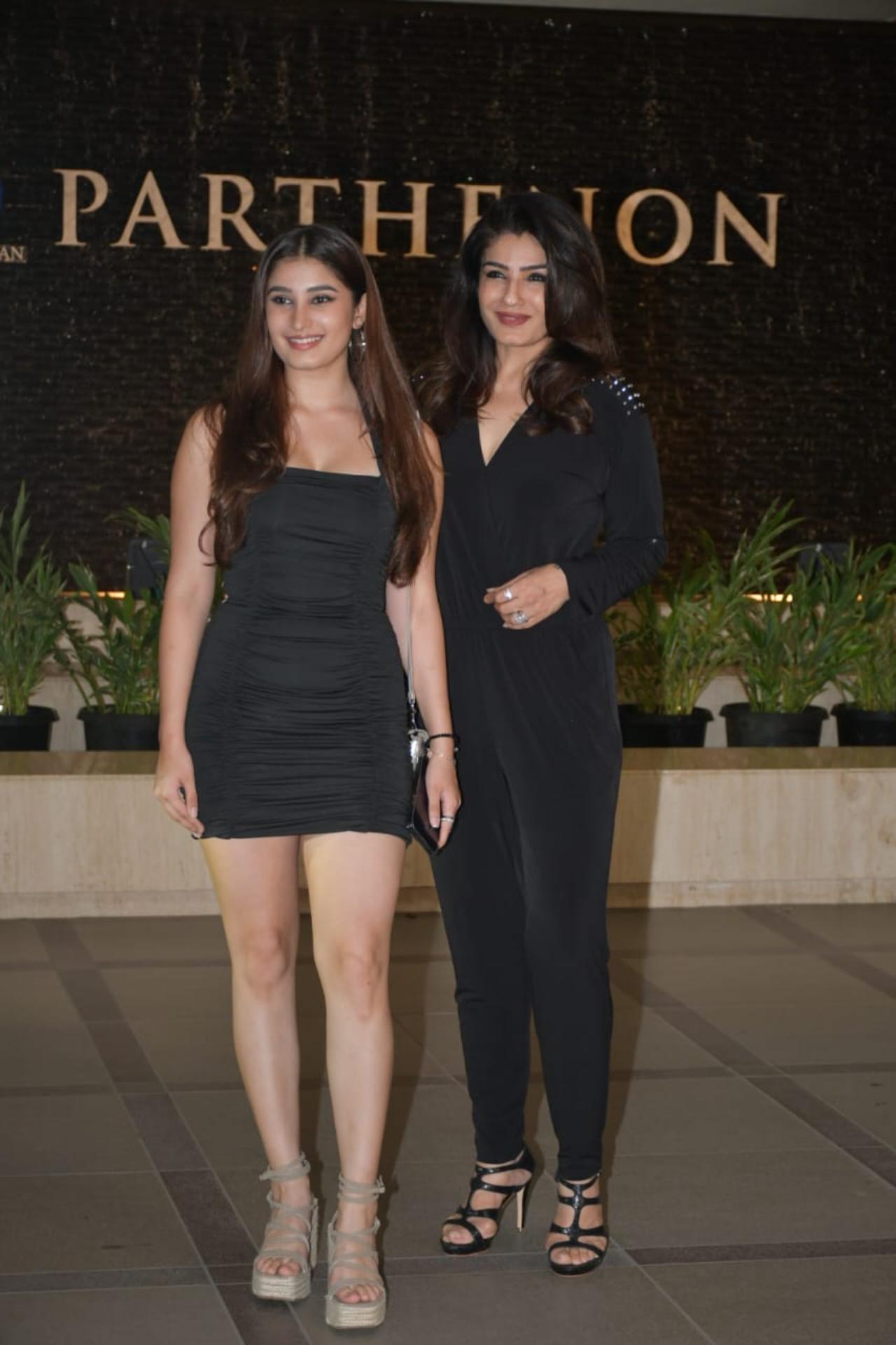 Veteran actress Raveena Tandon posed with her daughter and carbon copy, Rasha Thadani. The mother-daughter duo looked gorgeous in their black jumpsuit and short dress, respectively. To top it off, their heeled sandals truly elevated their looks. 