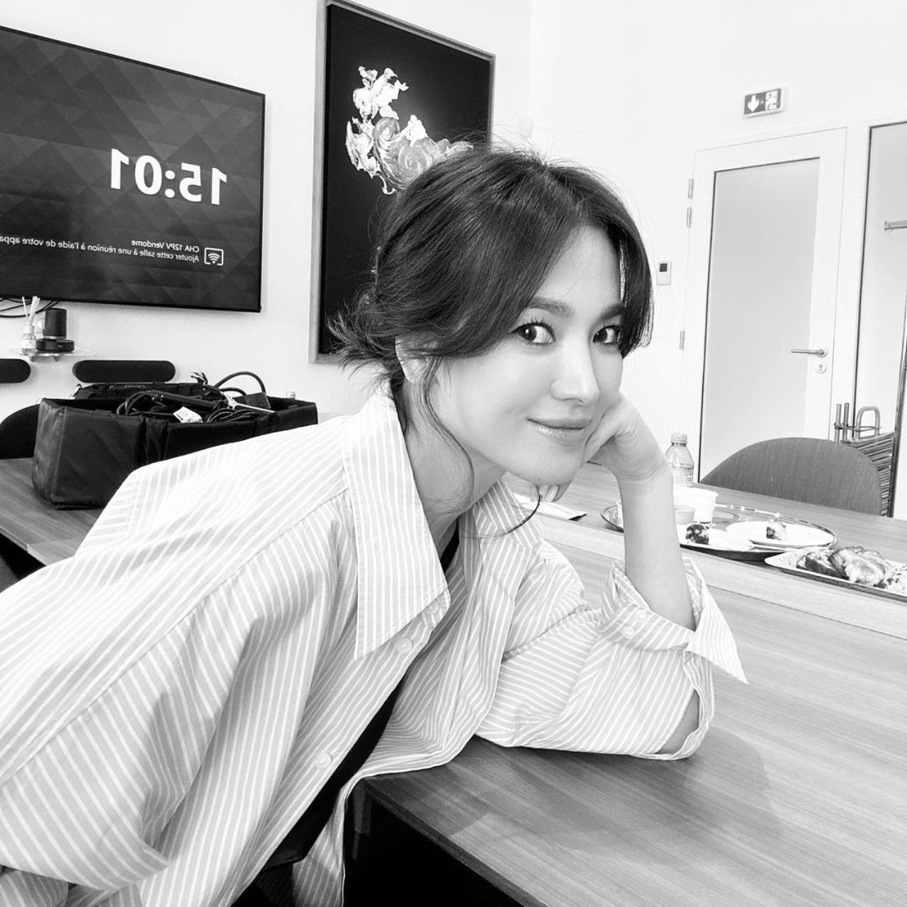 Song Hye Kyo also endorses the Korean skincare line, Sulwahsoo. With picture-perfect glossy skin like that, we're sold!