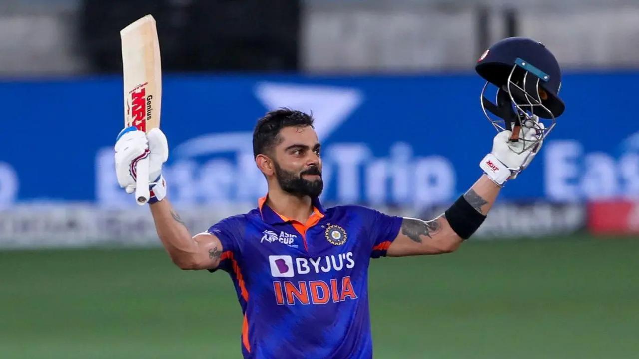 Virat Kohli
Indian cricket star Virat Kohli tops the list with 2261 runs. He is the only batter to have crossed the 2000-run mark in ODIs between the two teams. This score includes 9 centuries and 11 half-centuries.