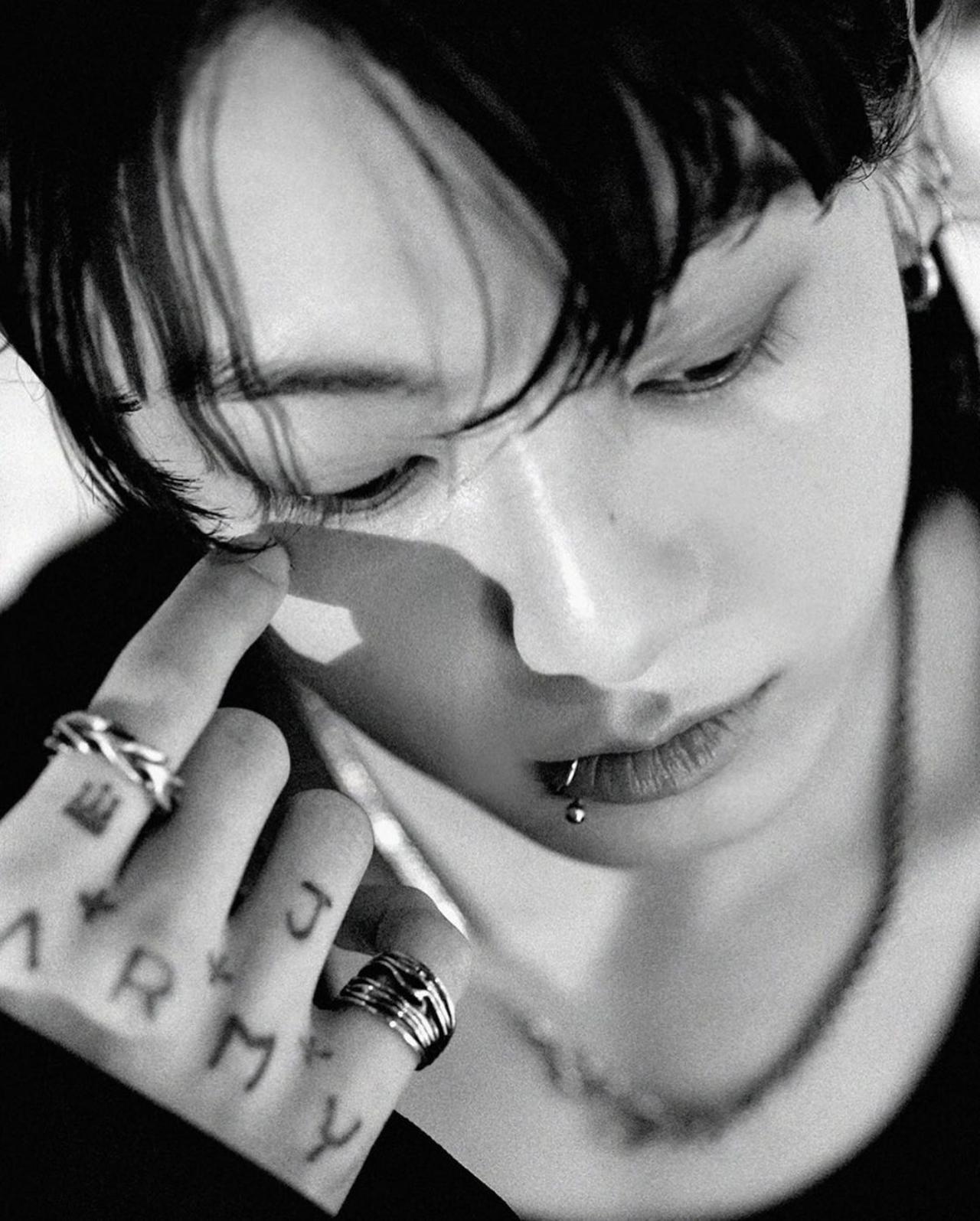 In the interview, Jungkook talked about how he was far more relaxed while recording this track and tried to not let his perfectionistic tendencies bog him down