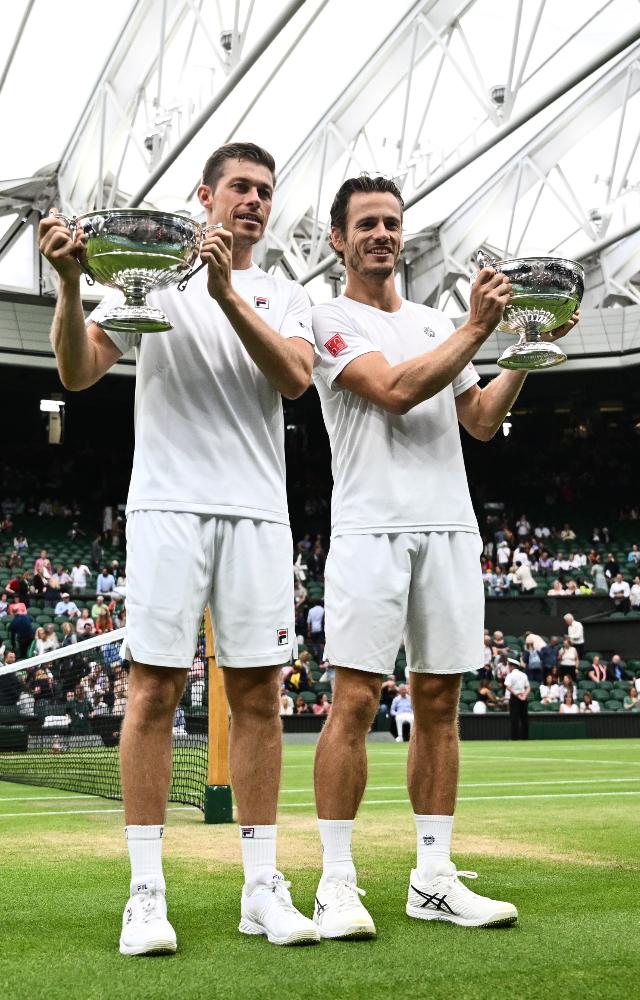 Netherlands’ Wesley Koolhof and Great Britain’s Neal Skupski defeated Marcel Granollers and Horacio Zeballos 6-4, 6-4 to claim men’s doubles title.